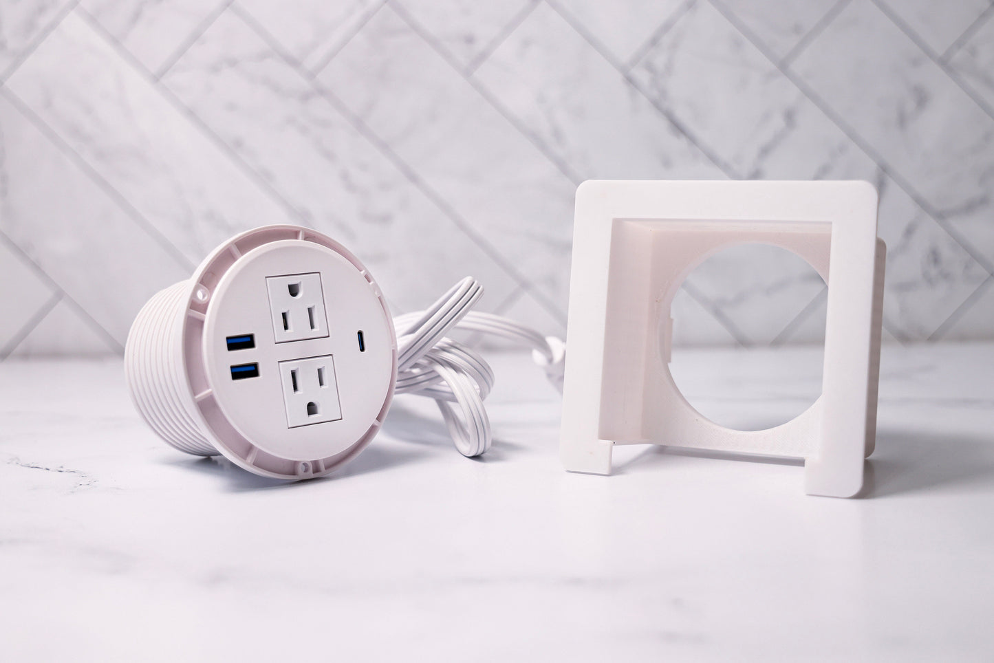 Plug Hub: compatible with Lovesac Modular Sofa USB and Outlet Connector