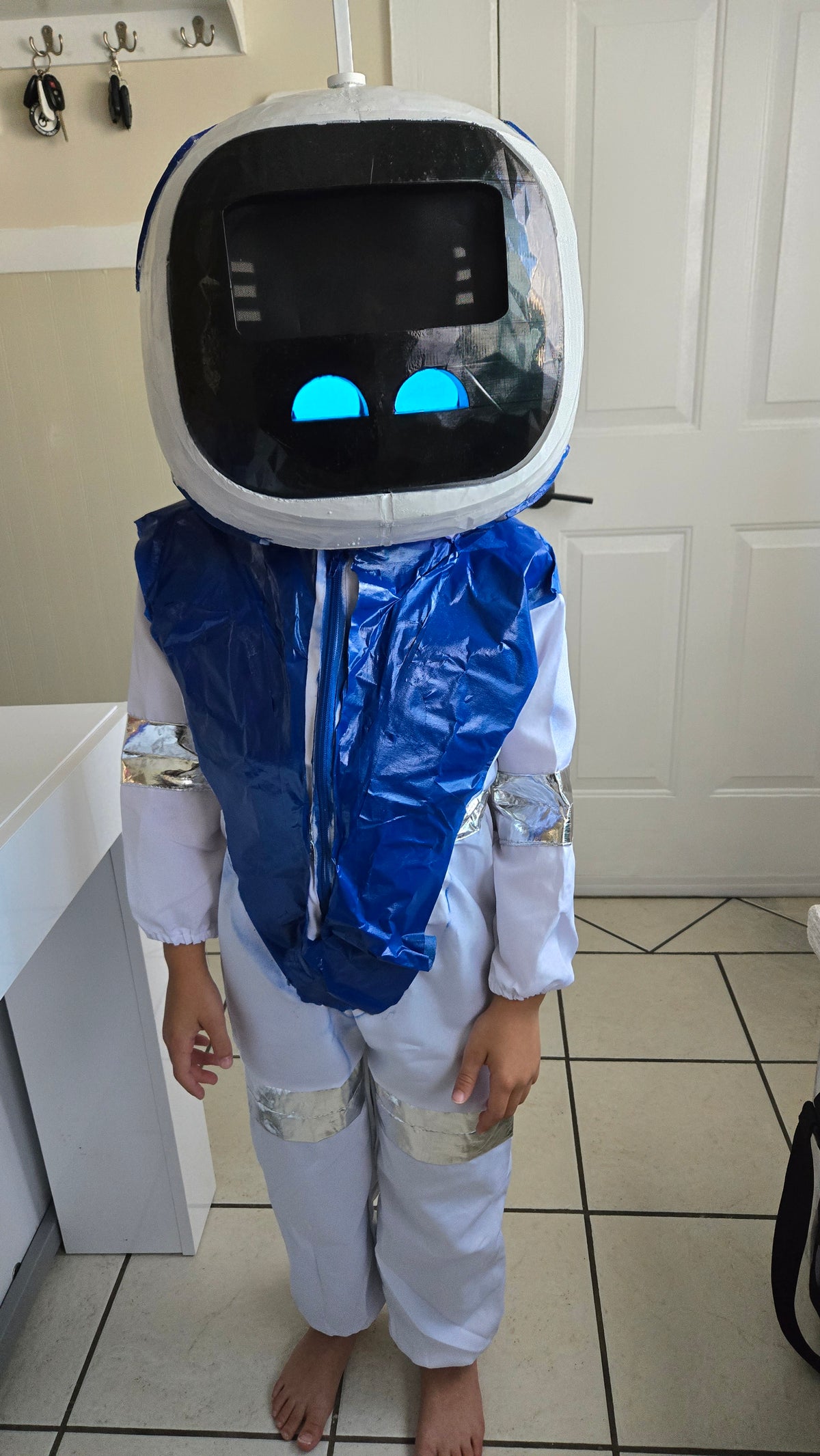 Astro Bot Helmet Cosplay